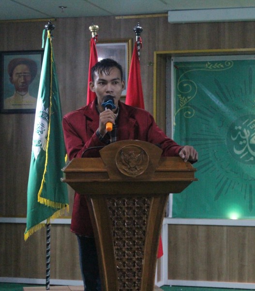 Ketua Kesatuan Mahasiswa Peduli Kebijakan Sosial (KMPKS), Agung Maulana.