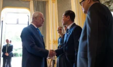 Menteri LH Hanif Faisol Nurofiq Temui Raja Charles III, Tegaskan Komitmen RI untuk Konservasi dan Diplomasi Hijau
