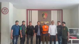 Kementerian Kehutanan melalui Balai Gakkum Kehutanan Wilayah Sumatera menetapkan pria berinisial W (53) sebagai tersangka dugaan tindak pidana kehutanan di kawasan TNBT.